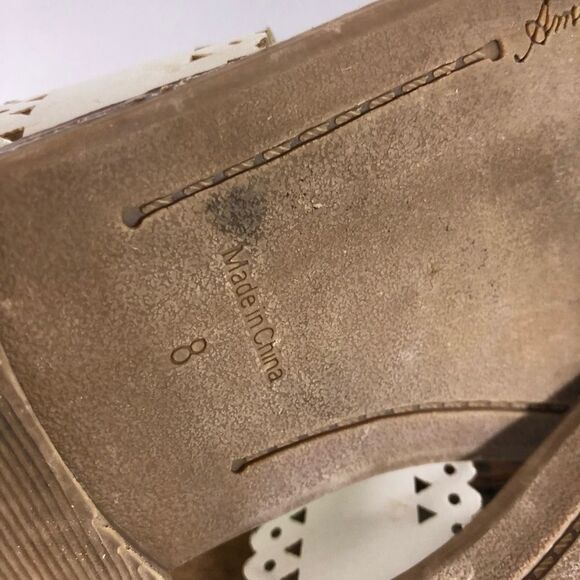 AMERICAN Eagle leather thong sandals size 8 - Picture 6 of 6